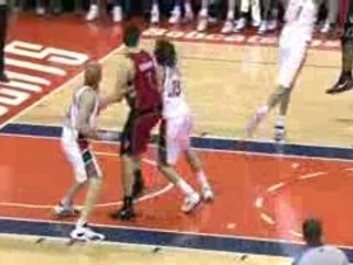 Double Techs (Bargnani & Morrison)