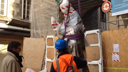 La statue Saint Vincent retrouve sa porte