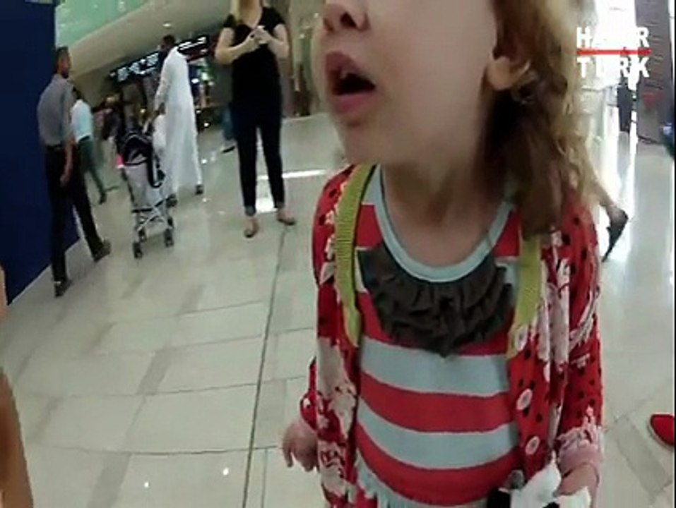 İlk defa ezan sesi duyan çocuk