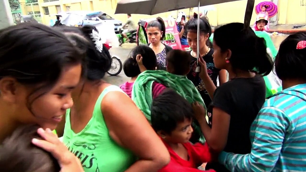 Millionen Menschen fliehen vor Taifun 'Hagupit'