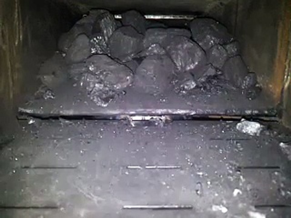 felluce; piston kat kaloriferi,automatic boiler,Biomass boiler,stoker boiler