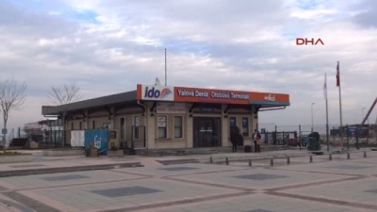 Yalova Tuzla Açıklarında Yan Yatan Kum Kosteri...