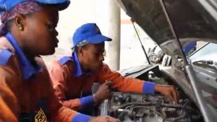 Senegal women break mold as car mechanics