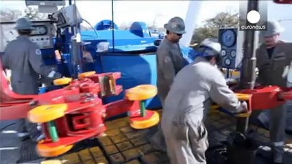 Oil price hits five-year low as oversupply looks set to continue