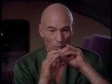 Jean-Luc Picard de Star Trek chante Make It So