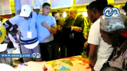 بالفيديو.. محافظ أسوان يلتقى طلائع 10 دول أفريقية ويتفقد معرضاً لأعمالهم الفنية‎