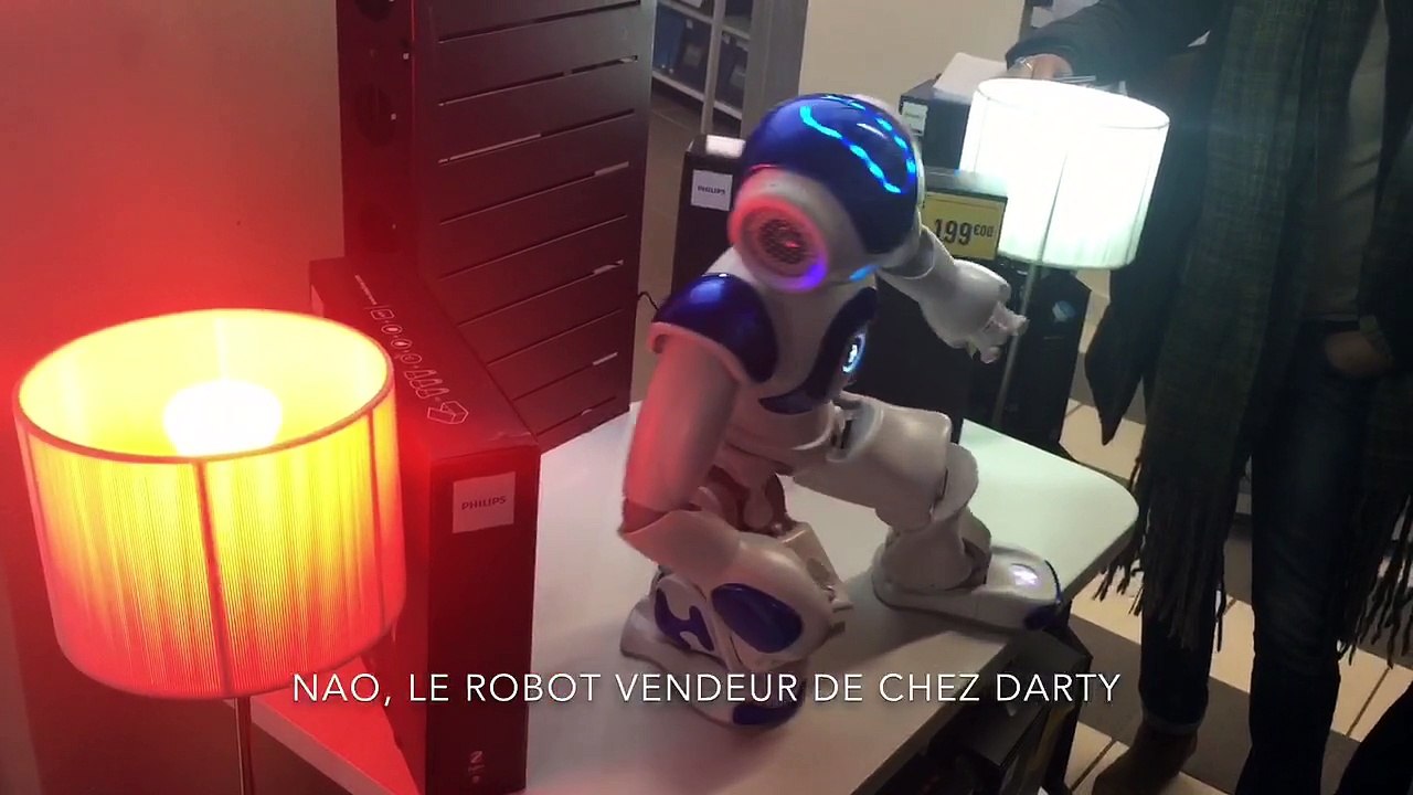 Nao, un robot vendeur chez Darty