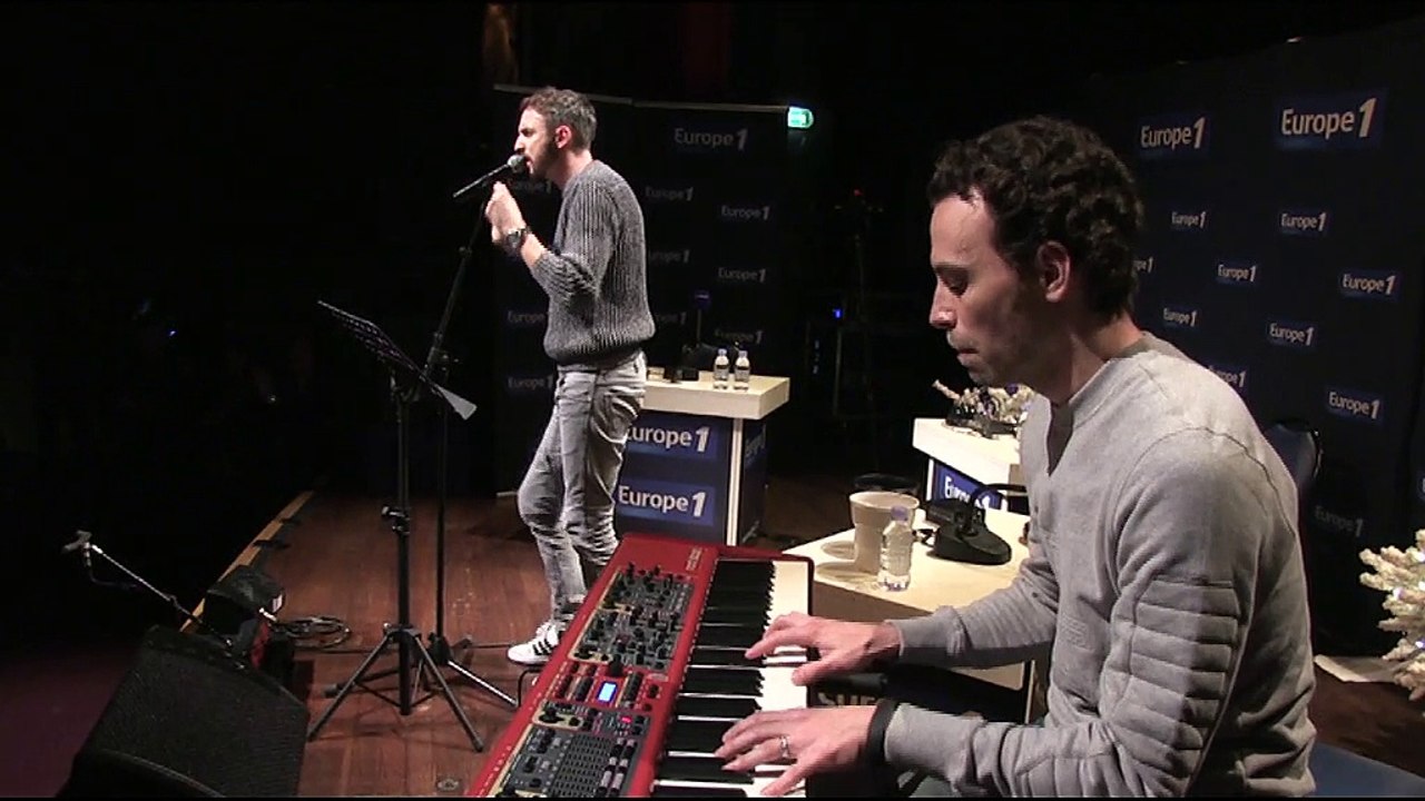 Christophe Willem chante "L'été en hiver" en live