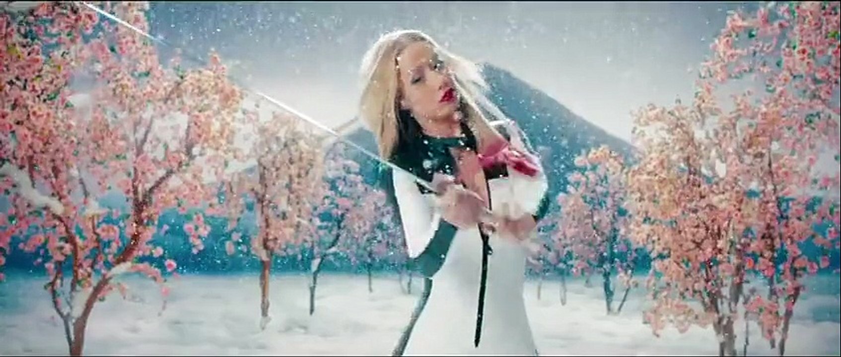 Iggy Azalea - Black Widow ft. Rita Ora