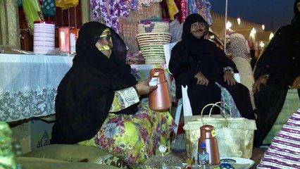 Einheimische in der Minderheit: Emirate kämpfen um Traditionen