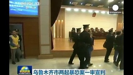 Chine : huit "terroristes" du Xinjiang condamnés à la peine de mort