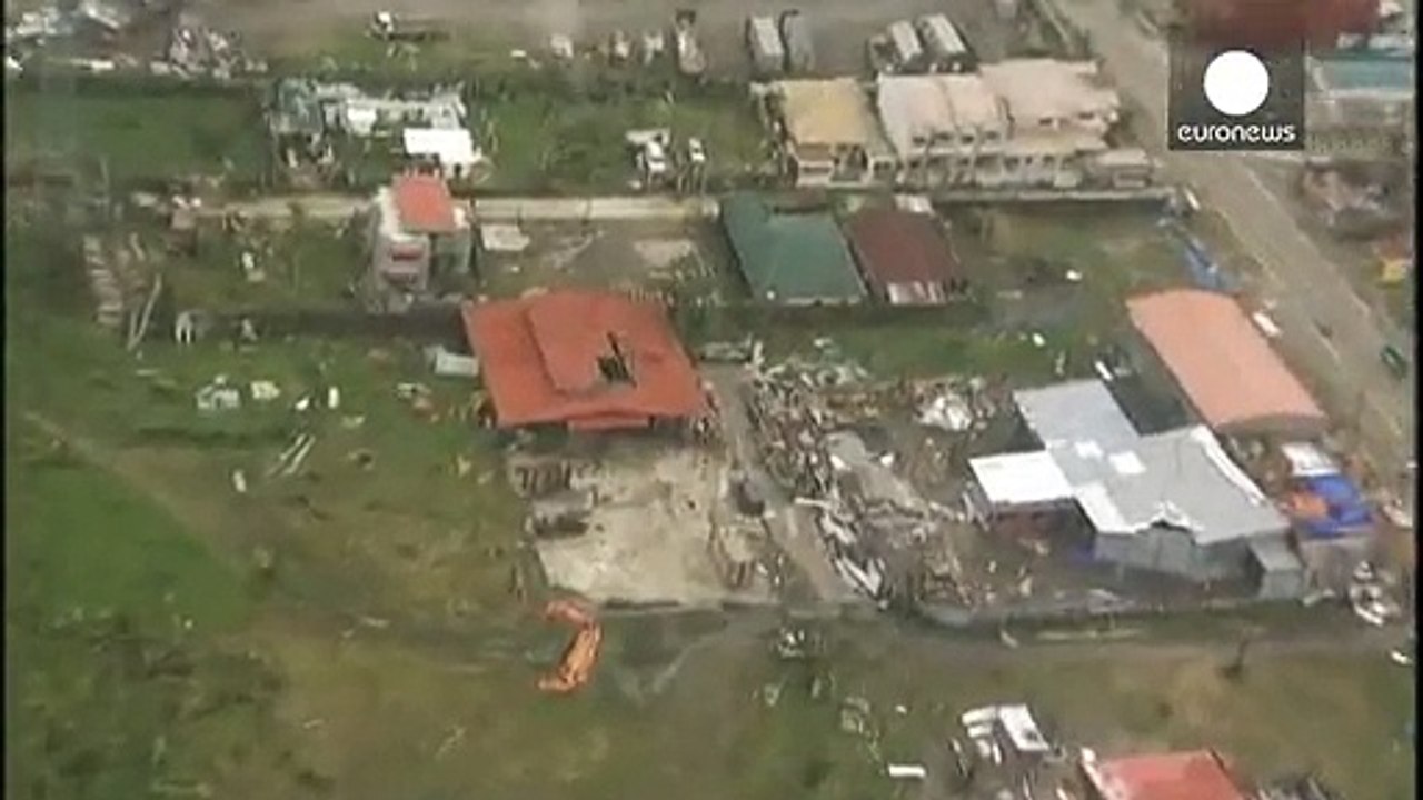 Tropischer sturm - hagupit weht abgeschwächt gen westen
