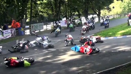 Zincirleme Motosiklet Kazası - Araba Tutkum