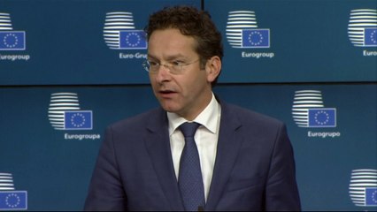 Eurozona aprova extensão de resgate para a Grécia