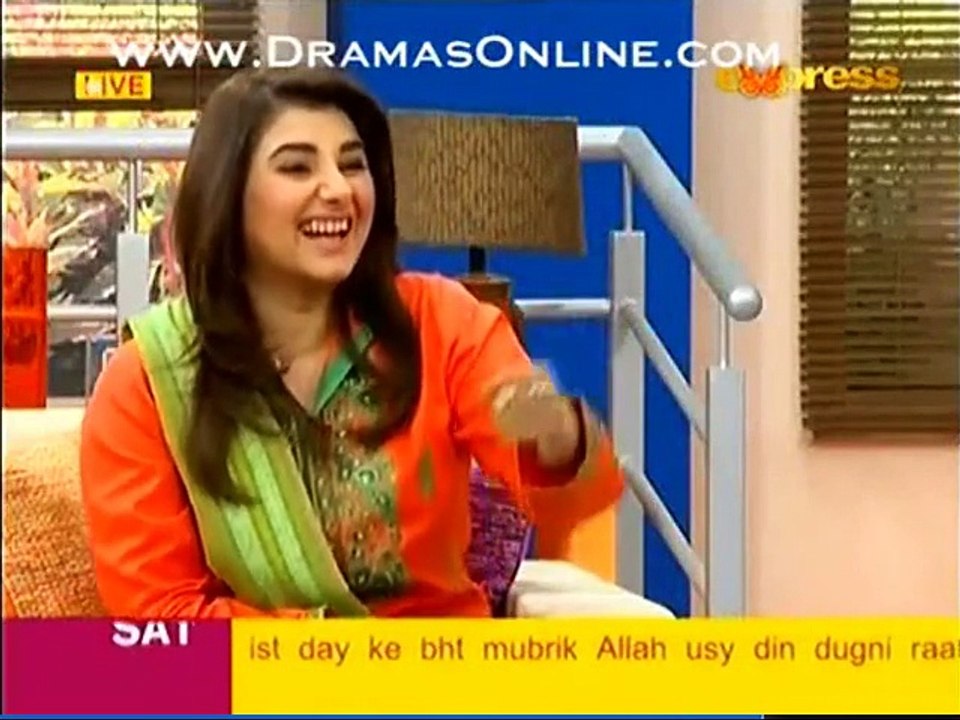 Actor Naveed Raza telling a funny thing that many people in public think that Shabbir Jan is his father