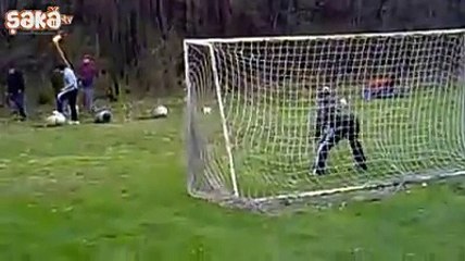 Bazuka Etkisinde Şut Çekmek