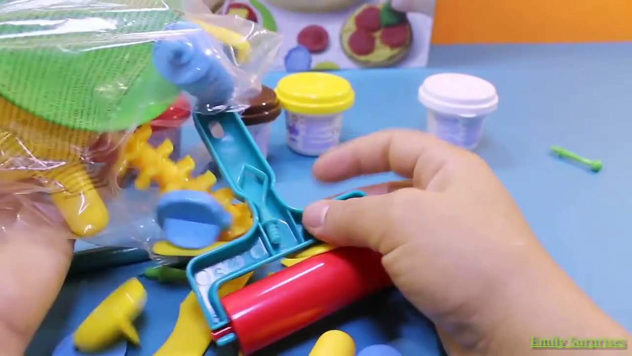 Kinder Surprise Eggs Peppa Pig Play Doh Pizza Mickey Mouse Shop Dora, Sofia