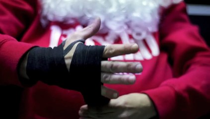 PAPA NOEL Y OLENTZERO PREPARANDO LAS NAVIDADES EN EL UPPERCUT BOXING CLUB