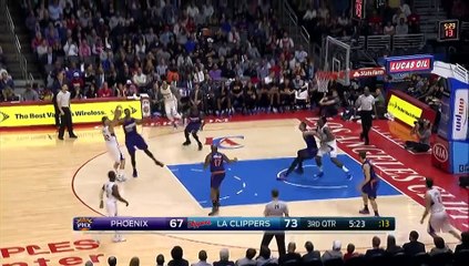 Blake Griffin en mode Superman sur une superbe envolée