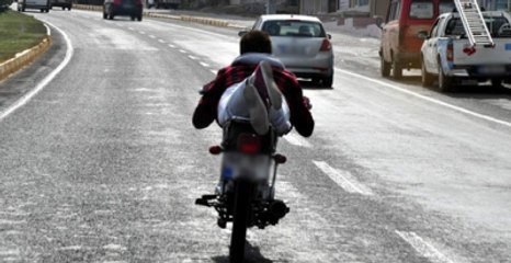 İzmir'de Çevre Yolunda Tehlikeli Yarış