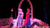 Frozen Holiday Wish castle lighting show debut - Elsa Anna Olaf Kristoff at Walt Disney World