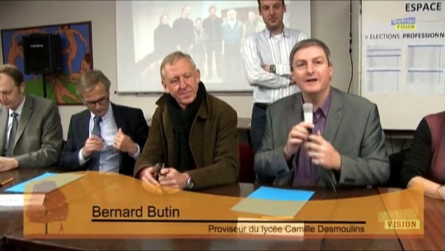 signature de la convention pour le brevet d’initiation aéronautique au lycée du Cateau