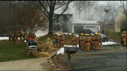 Un avion s'écrase sur une maison: six morts