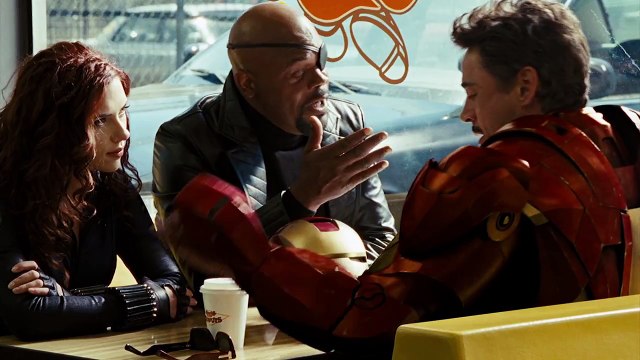 Les Avengers chantent Noël