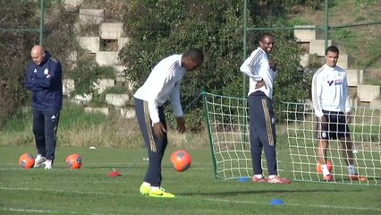 FOOT - L1 - OM : Ne plus croire au père noël !