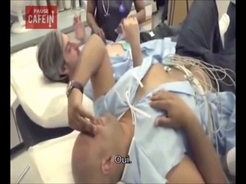 Les contractions de l'accouchement ressenties par des hommes, ça fait mal !