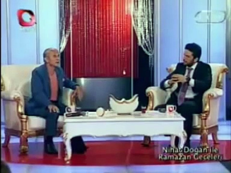 Yaşar Nuri Öztükten Müthiş Atatürk Yorumu