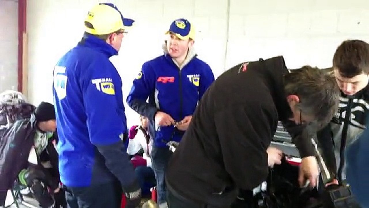 Testing at Snetterton - in Pits