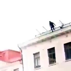 A Huge Jump-Amazing - Video Dailymotion