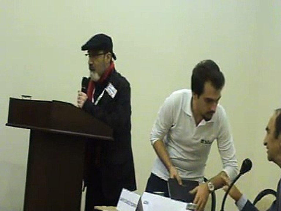 ARMUTLU'DA ÜÇ FİDAN ŞİİR  VE YORUM: BEDRAN CEBİROĞLU 33.İSTANBUL ULUSLARARASI KİTAP FUARI...