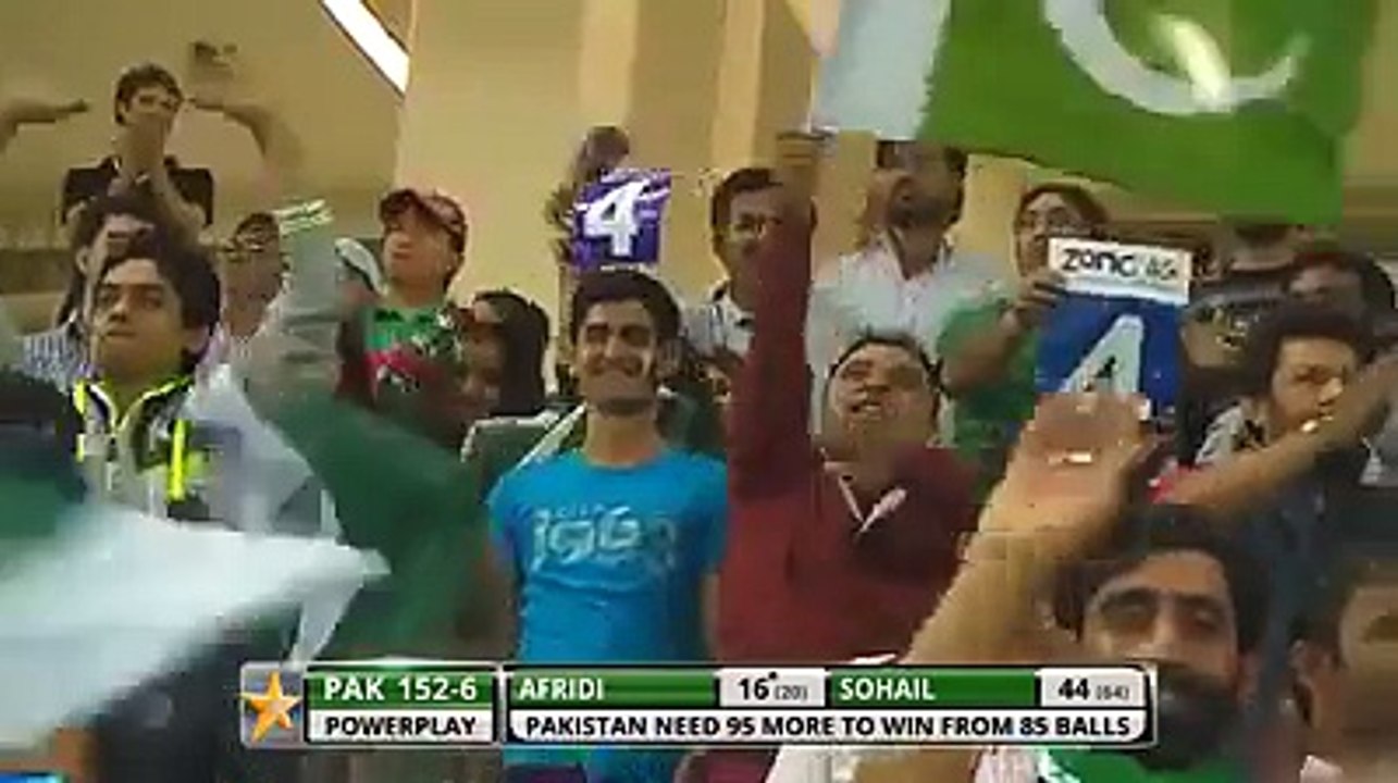 Excellent and Responsible Knock by Shahid Afridi.