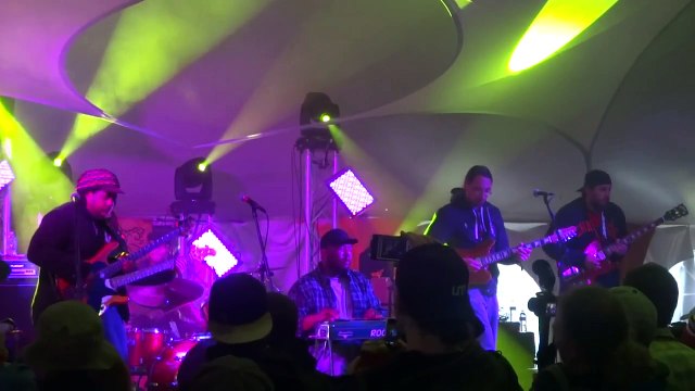 Victor Wooten w/Brandon Mooberry & Roy Ponce - Summer Funk (Summercamp, 2013-05-25)