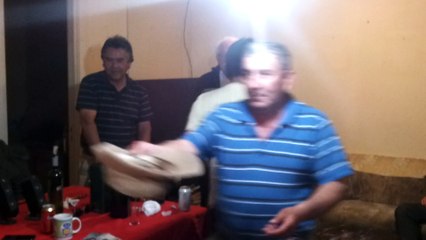 Jorge dedica canción a tio Mario