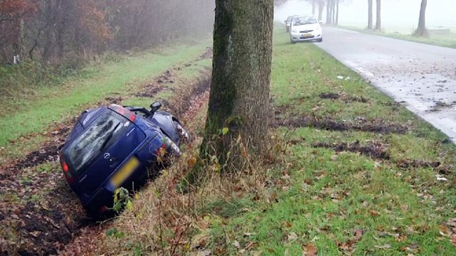 Video: Een gewonde bij ongeval Oude Pekela - RTV Noord