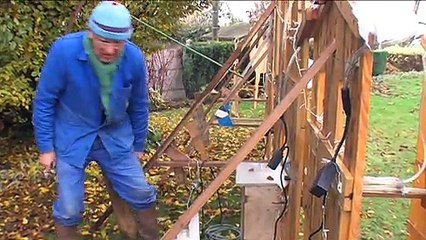 Une crèche artisanale géante et illuminée à Loos en Gohelle