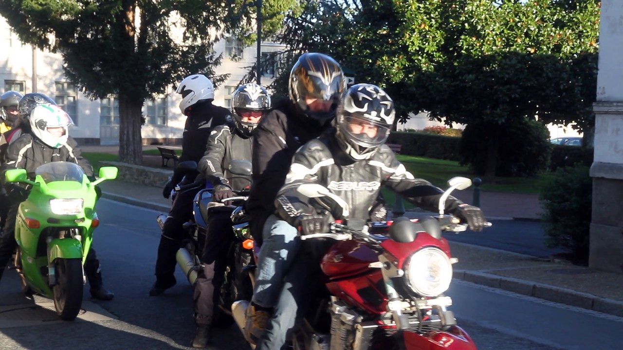 2014-12-06_j_Motolethon_Telethon-2014_Sille-le-Guillaume__F14_0282.MOV-