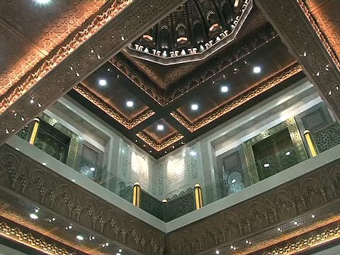 Visite du Mausolée Omar Bongo Ondimba par les Présidents gabonais et sénégalais