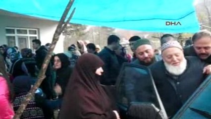 105 Yaşında Ölen Hanife Nine'ye, 103 Yaşındaki Kızkardeşı ve 90 Yaşındaki Oğlundan Gözyaşı