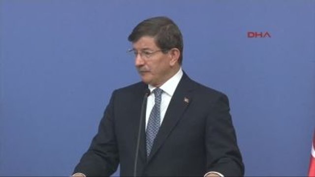 Başbakan Davutoğlu İngiltere Başbakanı David Cameron ile Ortak Basın Toplantısı Düzenledi 2