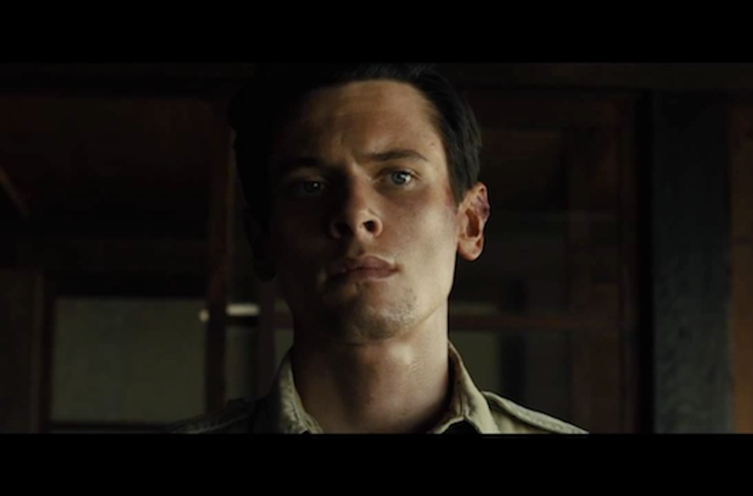 Invincible - Extrait (4) VO