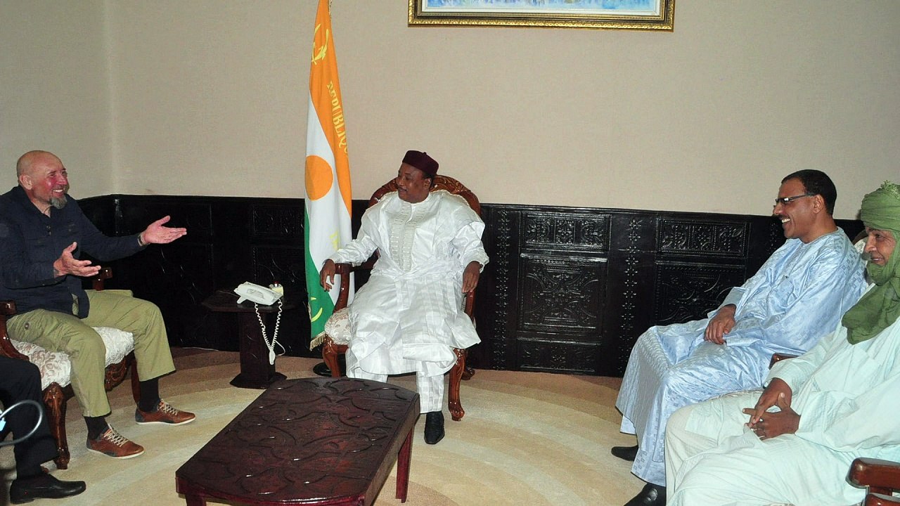 Último francês feito refém no mundo é libertado