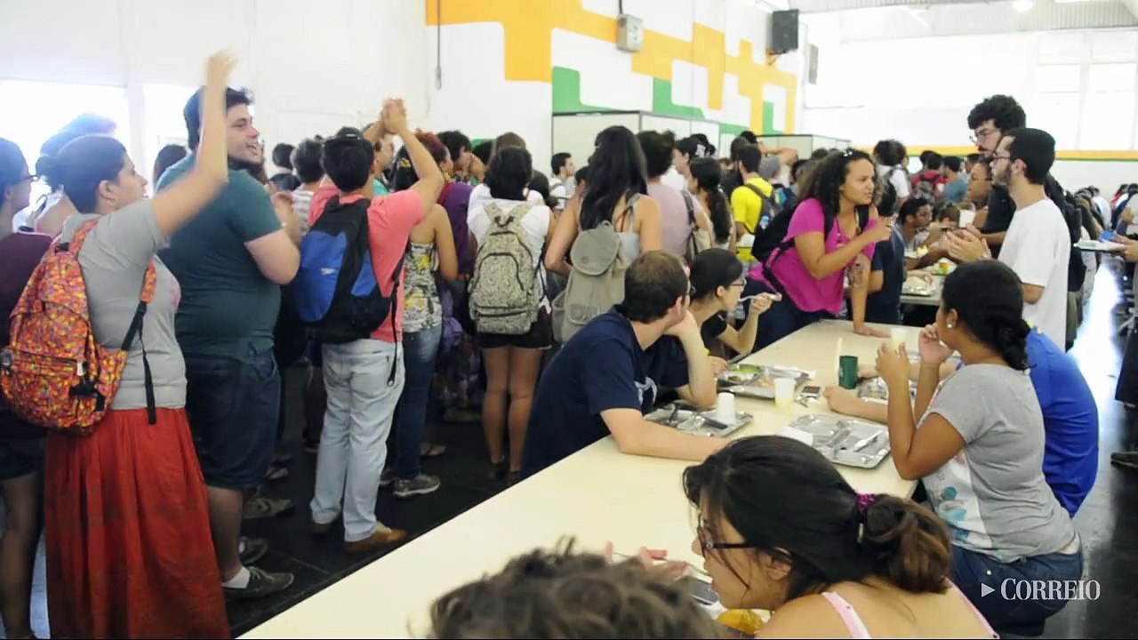 Grupo de travestis protesta por fim do preconceito na Unicamp