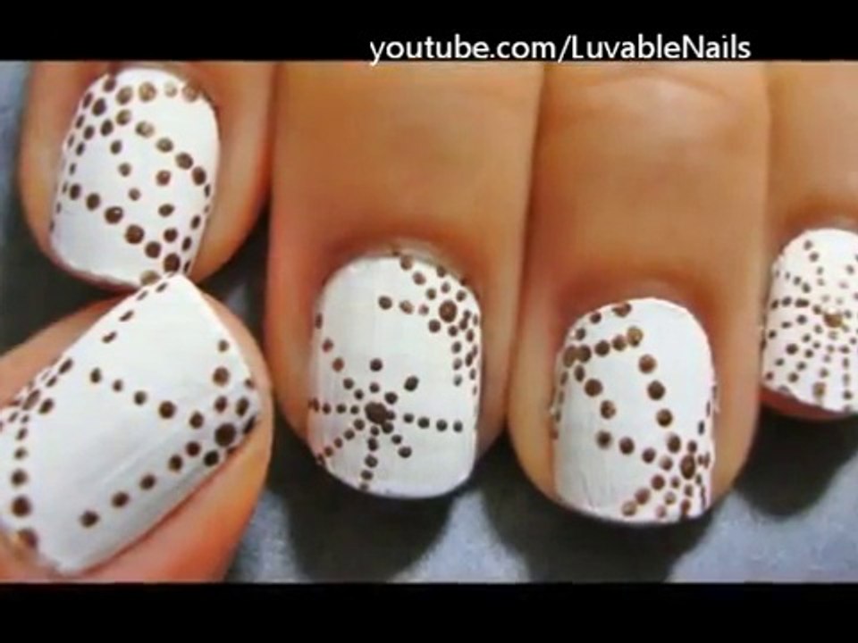 Sparkly Crop Circles !! - Cute nail designs Video - Cute nail art tutorial