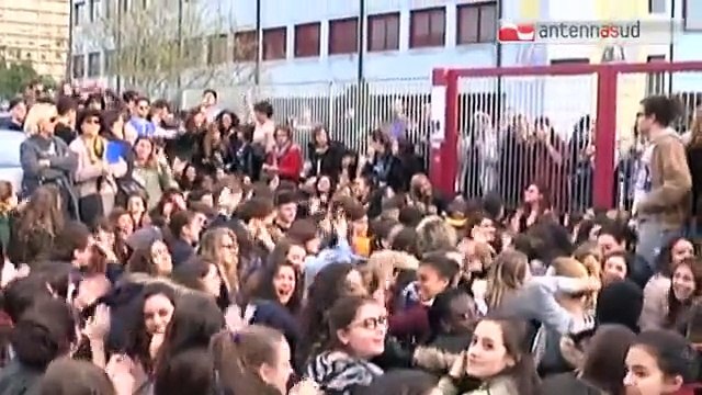 TG 09.12.14 Bari, si allarga la protesta contro la Buona scuola di Matteo Renzi