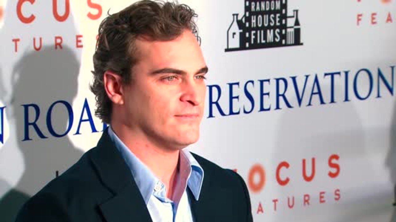 Joaquin Phoenix flunkerte, dass er verlobt sei