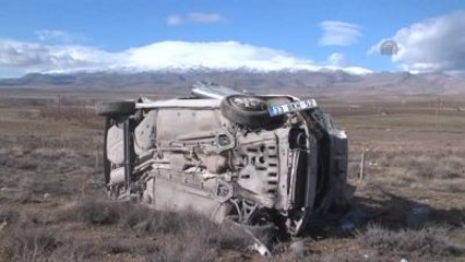 Niğde'de Trafik Kazası: 2 Yaralı